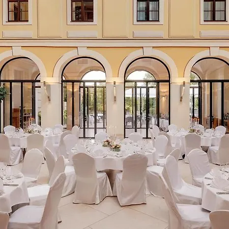 Bilderberg Bellevue Отель 5*