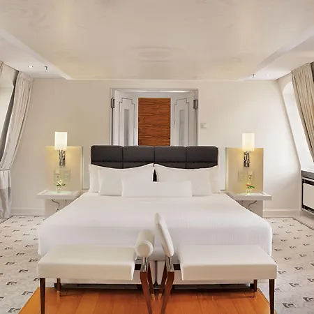 Bilderberg Bellevue 5* Dresden