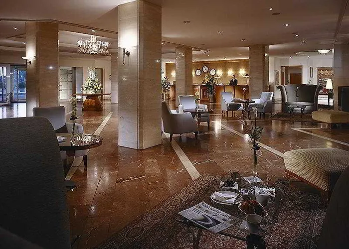 Bilderberg Bellevue فندق 5*