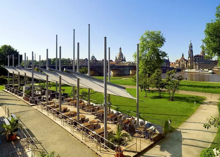 Отель Bilderberg Bellevue